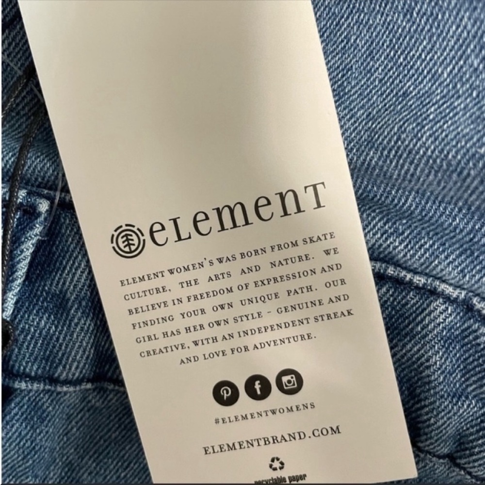 NWT Element Leavin Tonite cotton denim vintage inspired short overalls. Size 29 - Picture 4 of 4